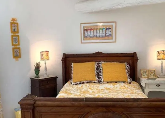 Bijou- Charming Traditional With Pool In Minervois Saint-Jean-de-Minervois